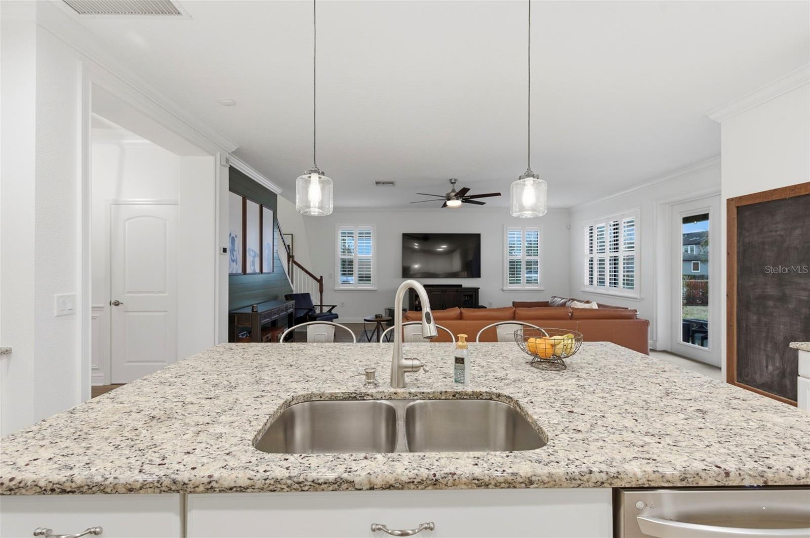 Image 26 of 84 For 12476 Rangeland Boulevard