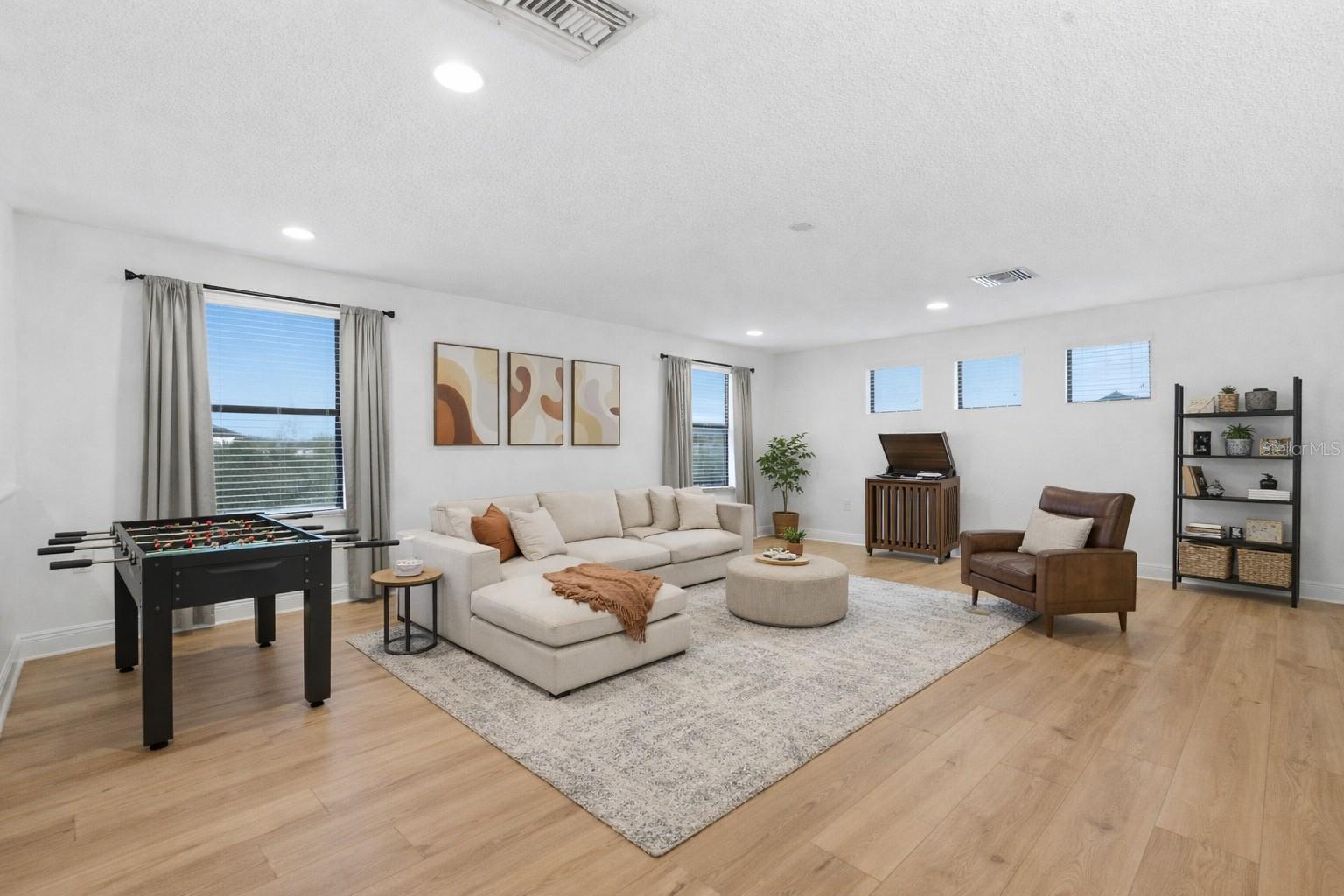 Image 40 of 84 For 12476 Rangeland Boulevard