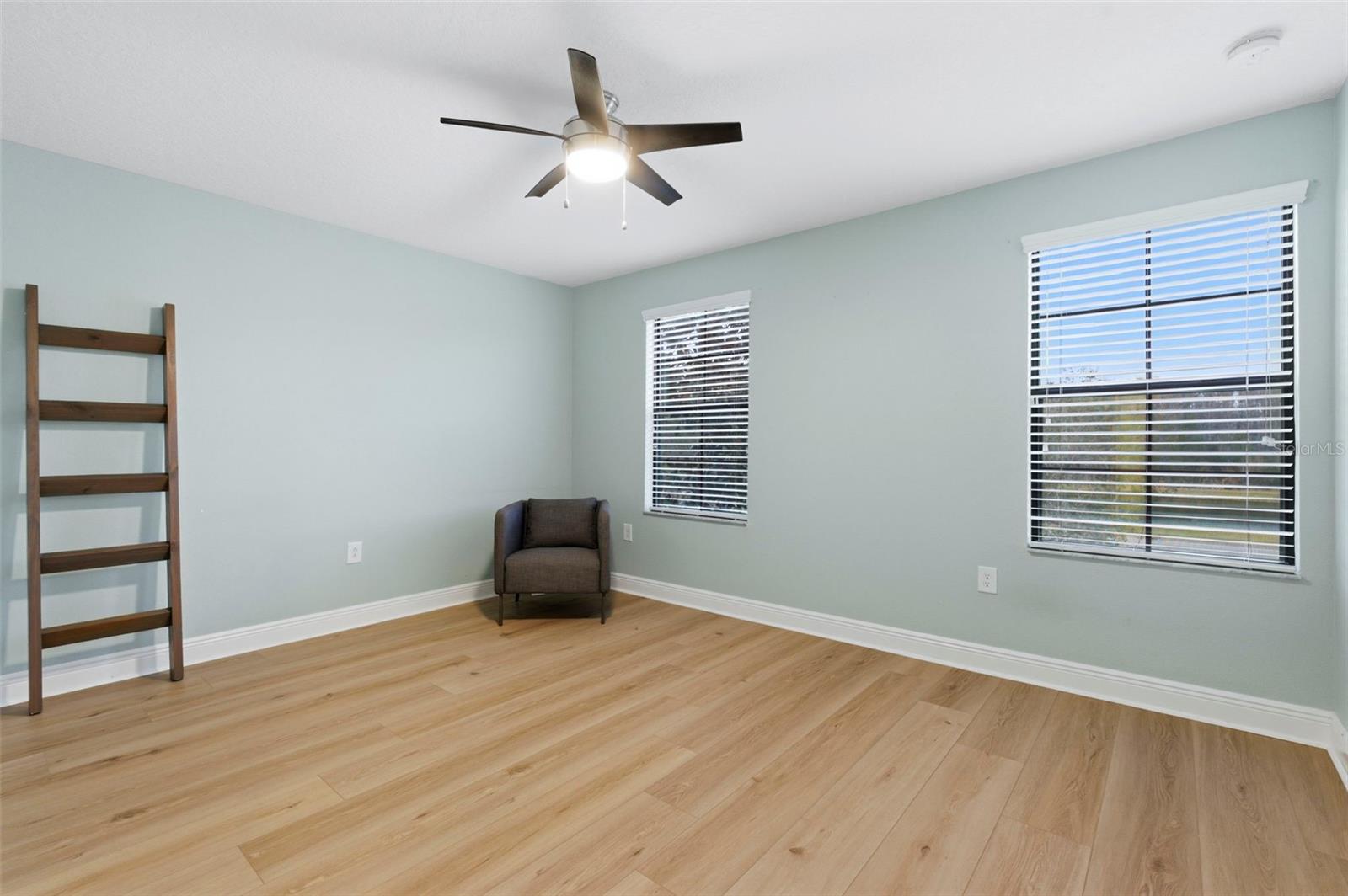 Image 51 of 84 For 12476 Rangeland Boulevard