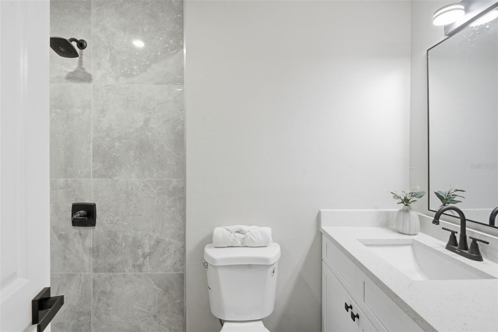 Image 12 of 25 For 2139 Gore Street