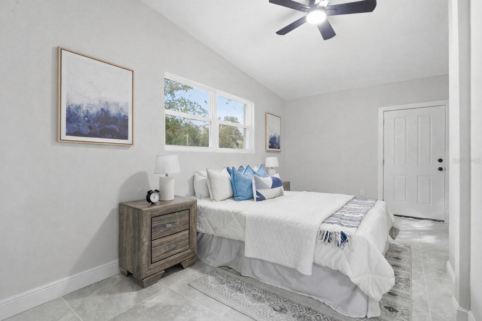 Image 9 of 25 For 2139 Gore Street