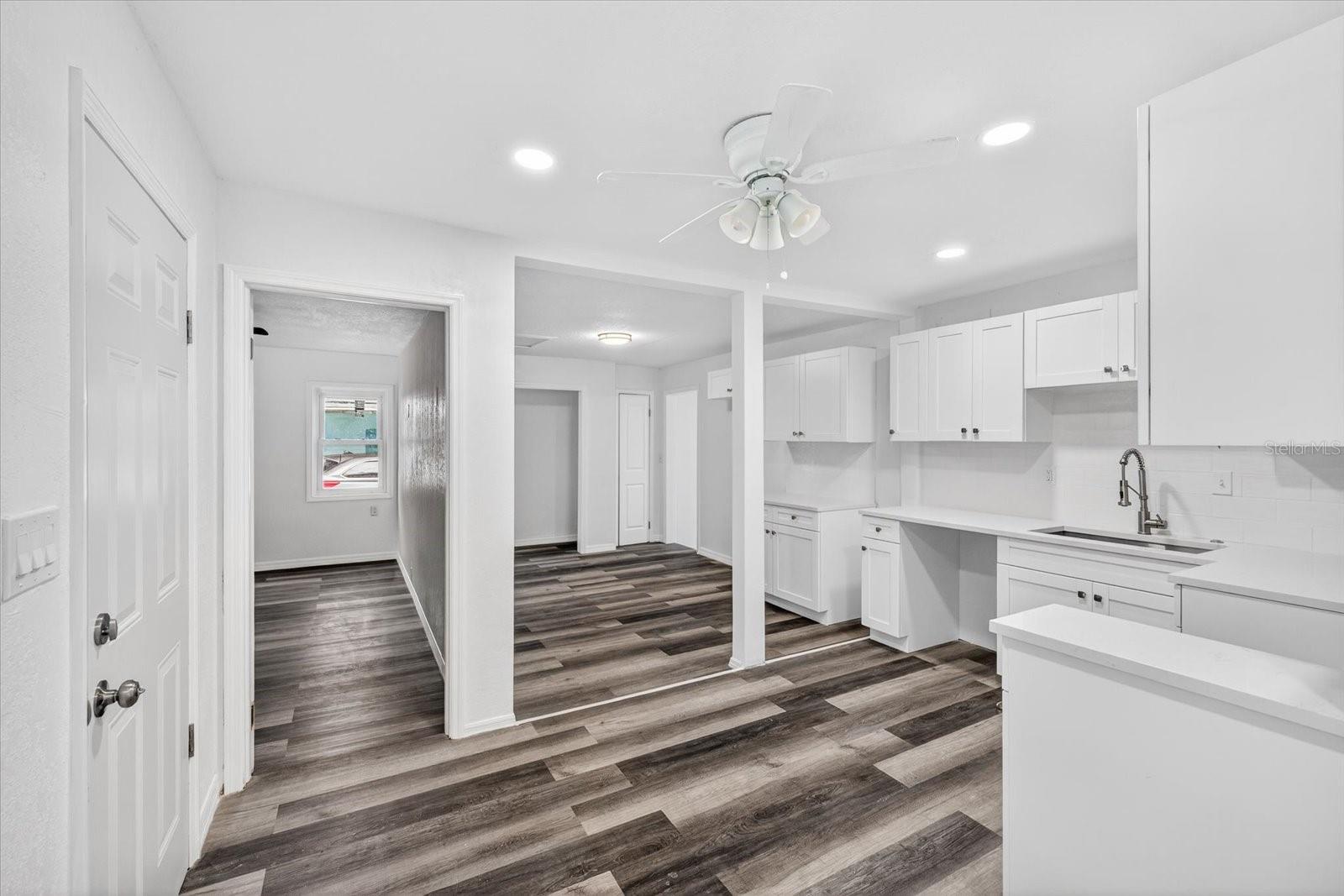 Image 10 of 31 For 5801 Magnolia Street N