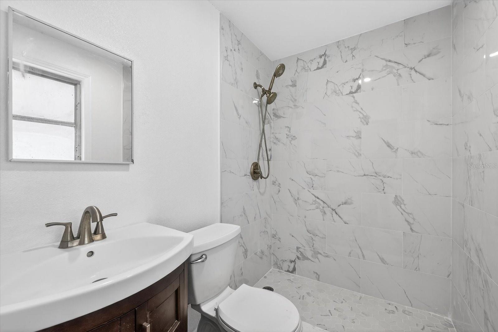 Image 13 of 31 For 5801 Magnolia Street N