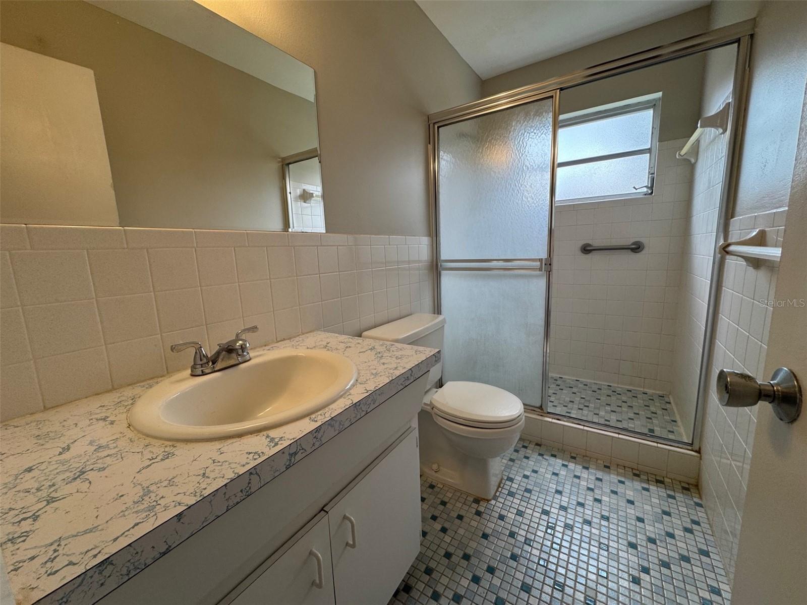 Image 10 of 12 For 2385 Tahitian Lane 43