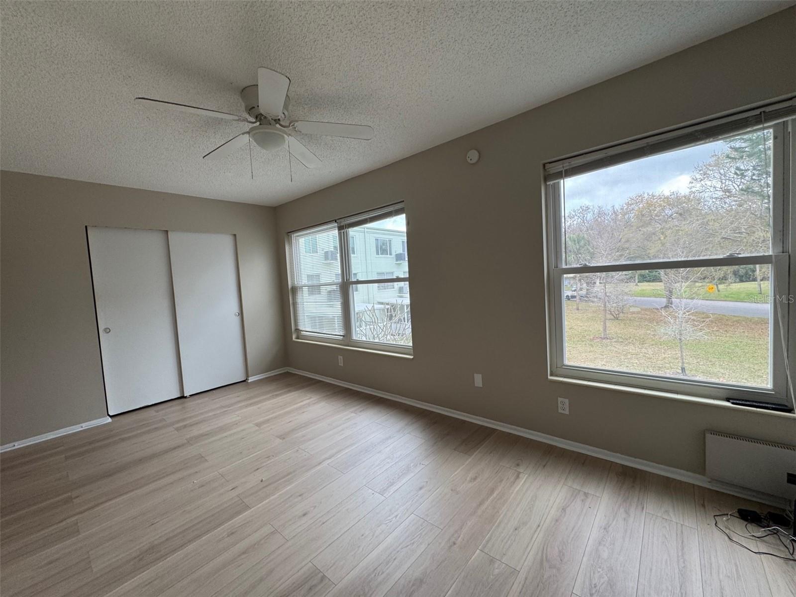 Image 8 of 12 For 2385 Tahitian Lane 43