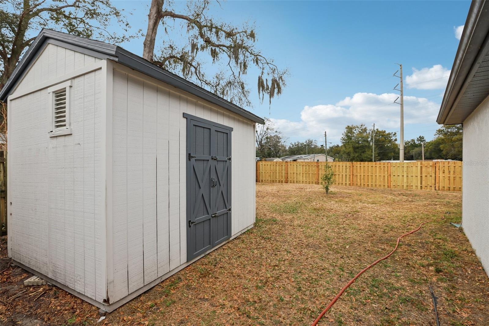 Image 35 of 54 For 6917 Oakcrest Way