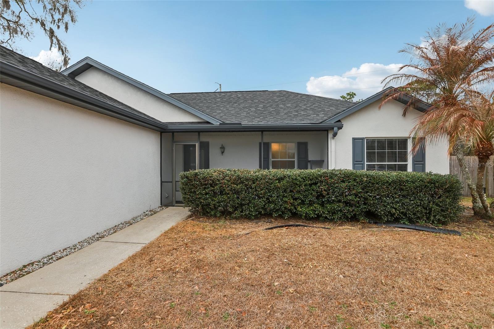 Image 5 of 54 For 6917 Oakcrest Way