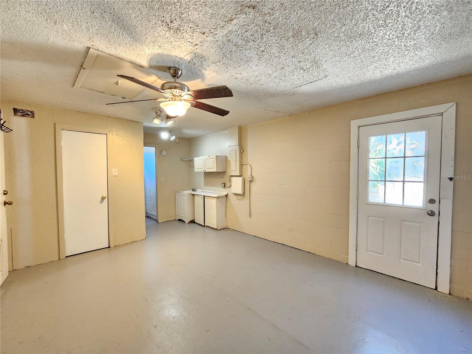 Image 12 of 16 For 6324 Lomand Avenue