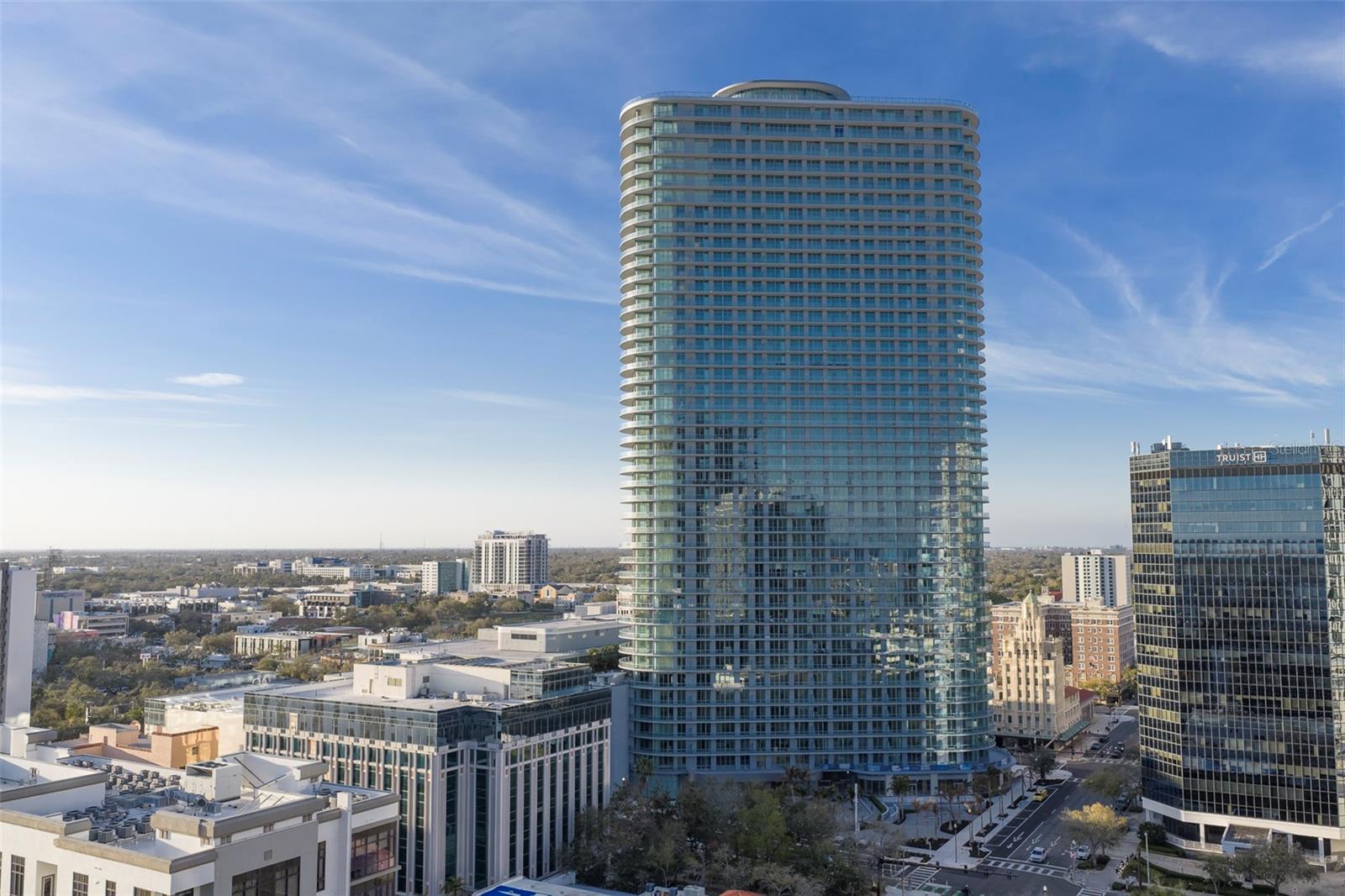 Image 2 of 54 For 400 Central Avenue 906