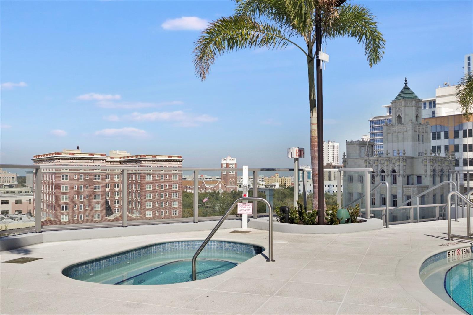 Image 30 of 54 For 400 Central Avenue 906