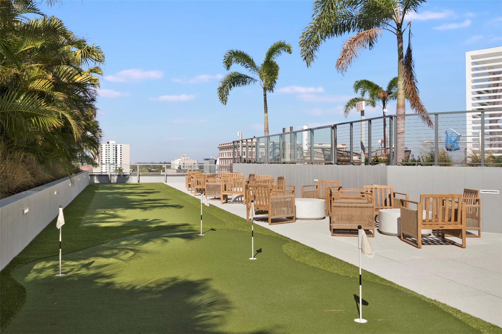 Image 38 of 54 For 400 Central Avenue 906