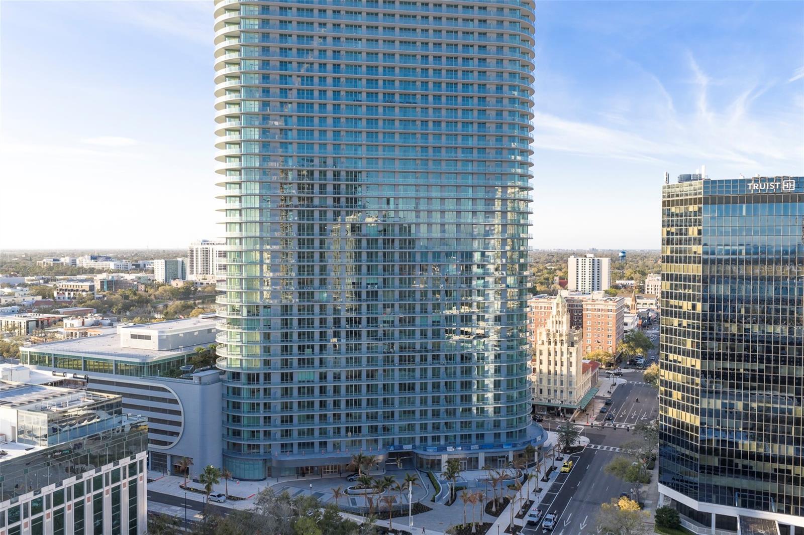 Image 53 of 54 For 400 Central Avenue 906