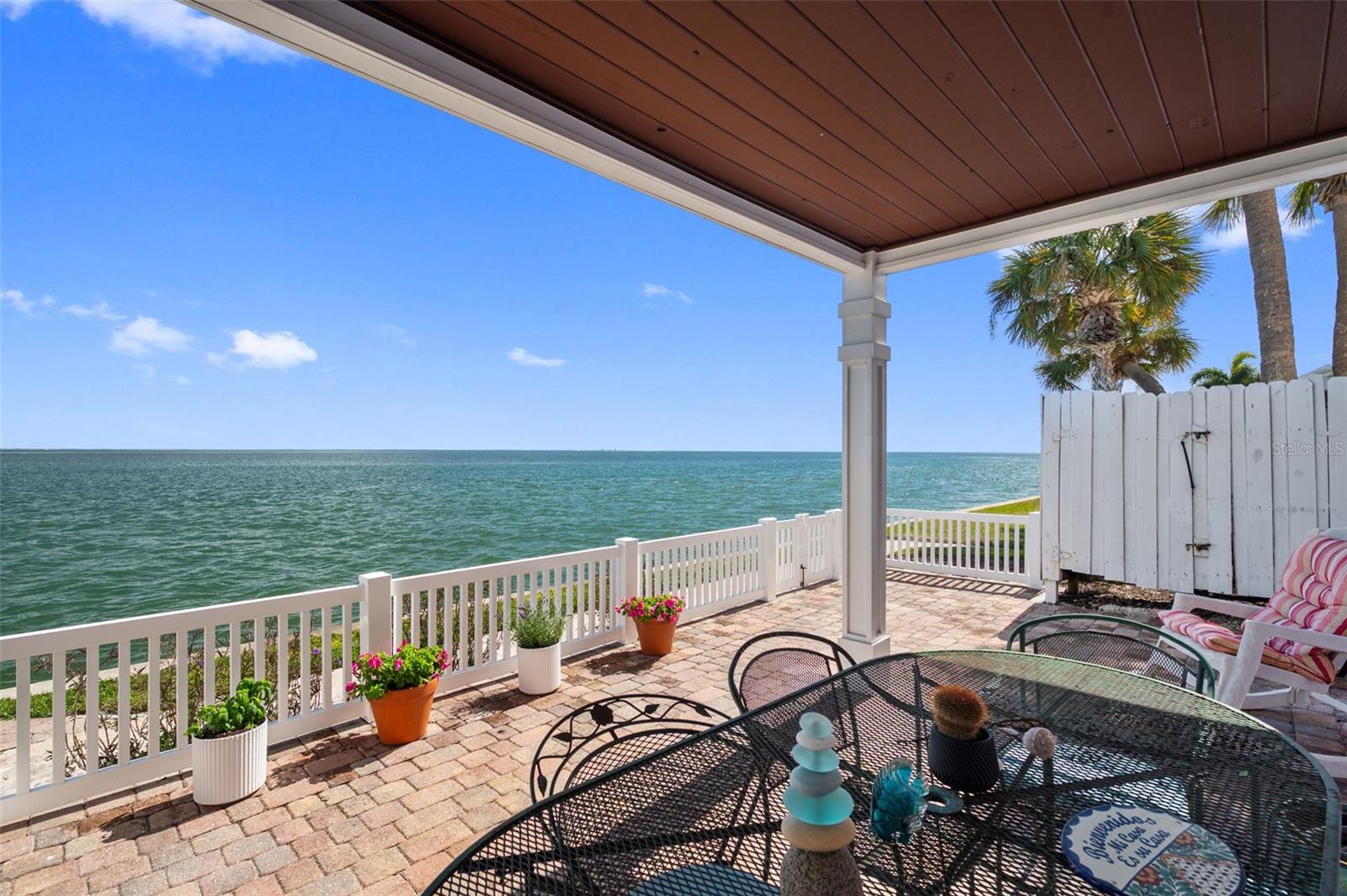 Listing photo id 28 for 4842 Coquina Key Drive Se B