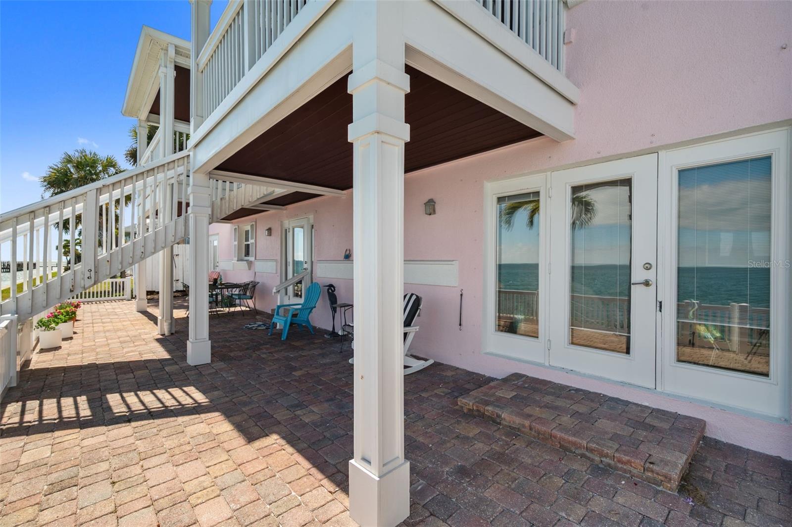 Listing photo id 30 for 4842 Coquina Key Drive Se B