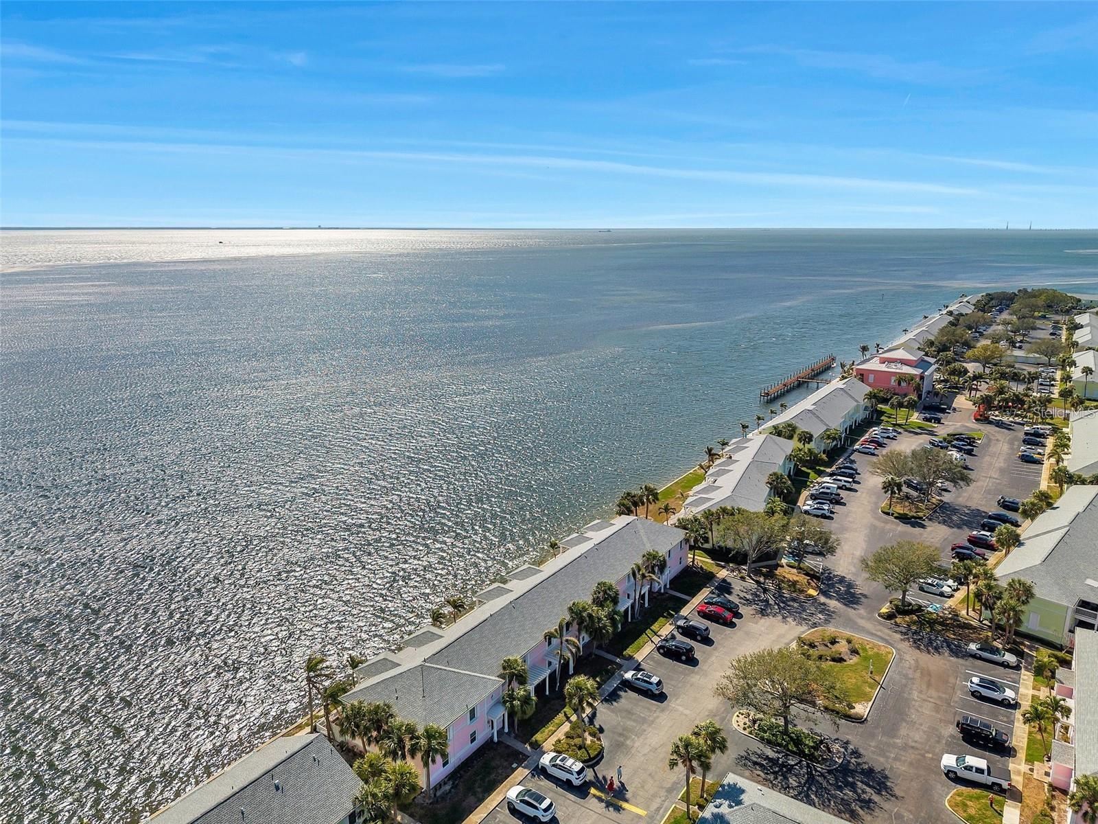 Listing photo id 46 for 4842 Coquina Key Drive Se B