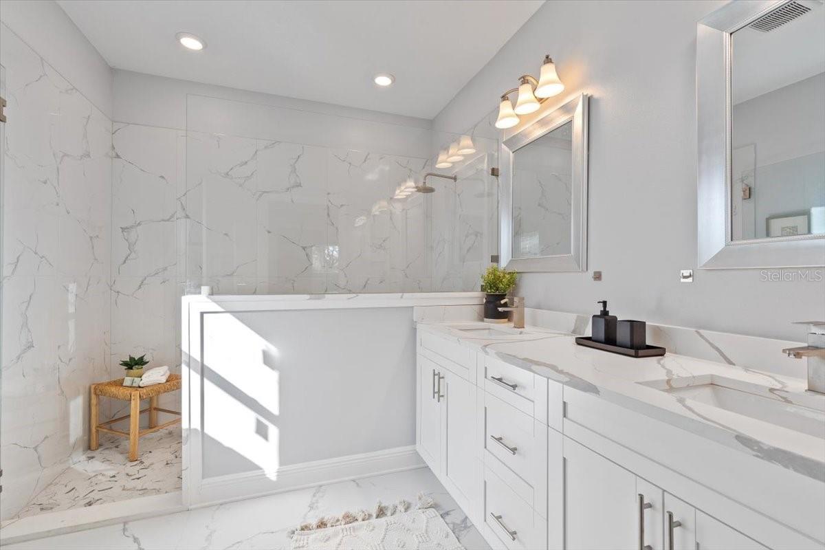 Image 24 of 45 For 6605 24th Ave Avenue S