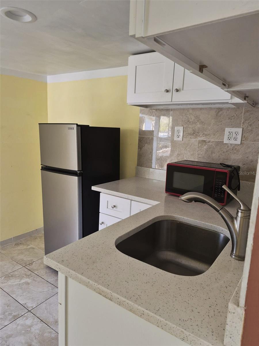 Image 4 of 17 For 2411 Ramona Circle