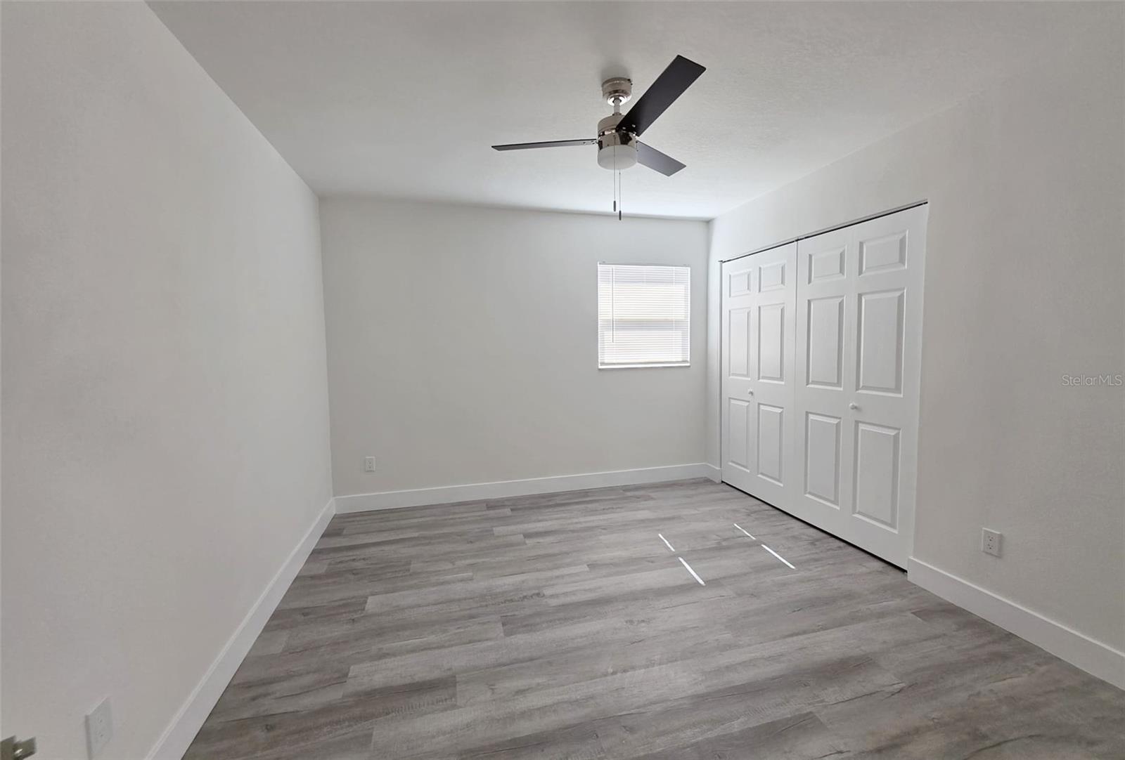 Image 15 of 26 For 10415 27th Street