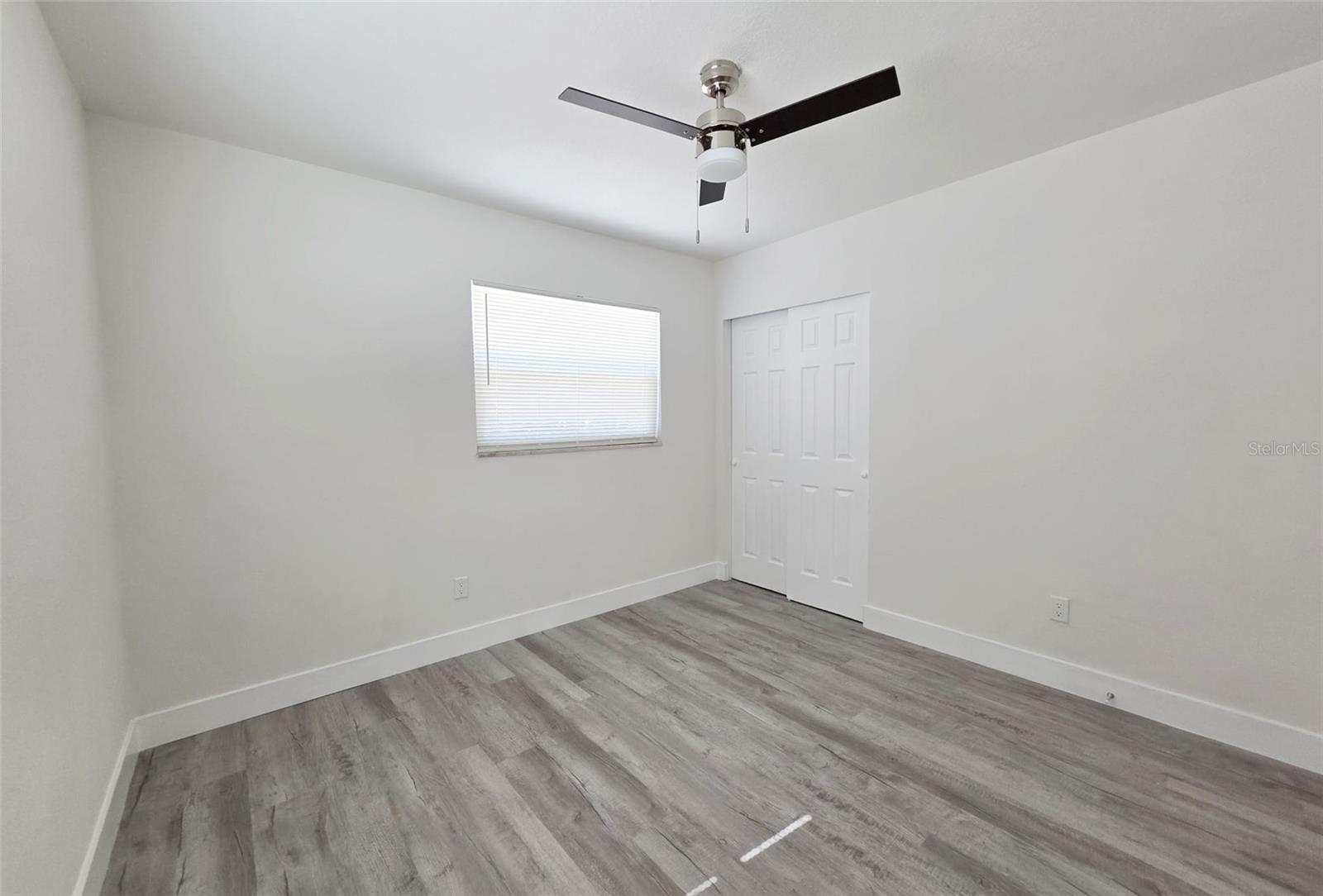 Image 20 of 26 For 10415 27th Street