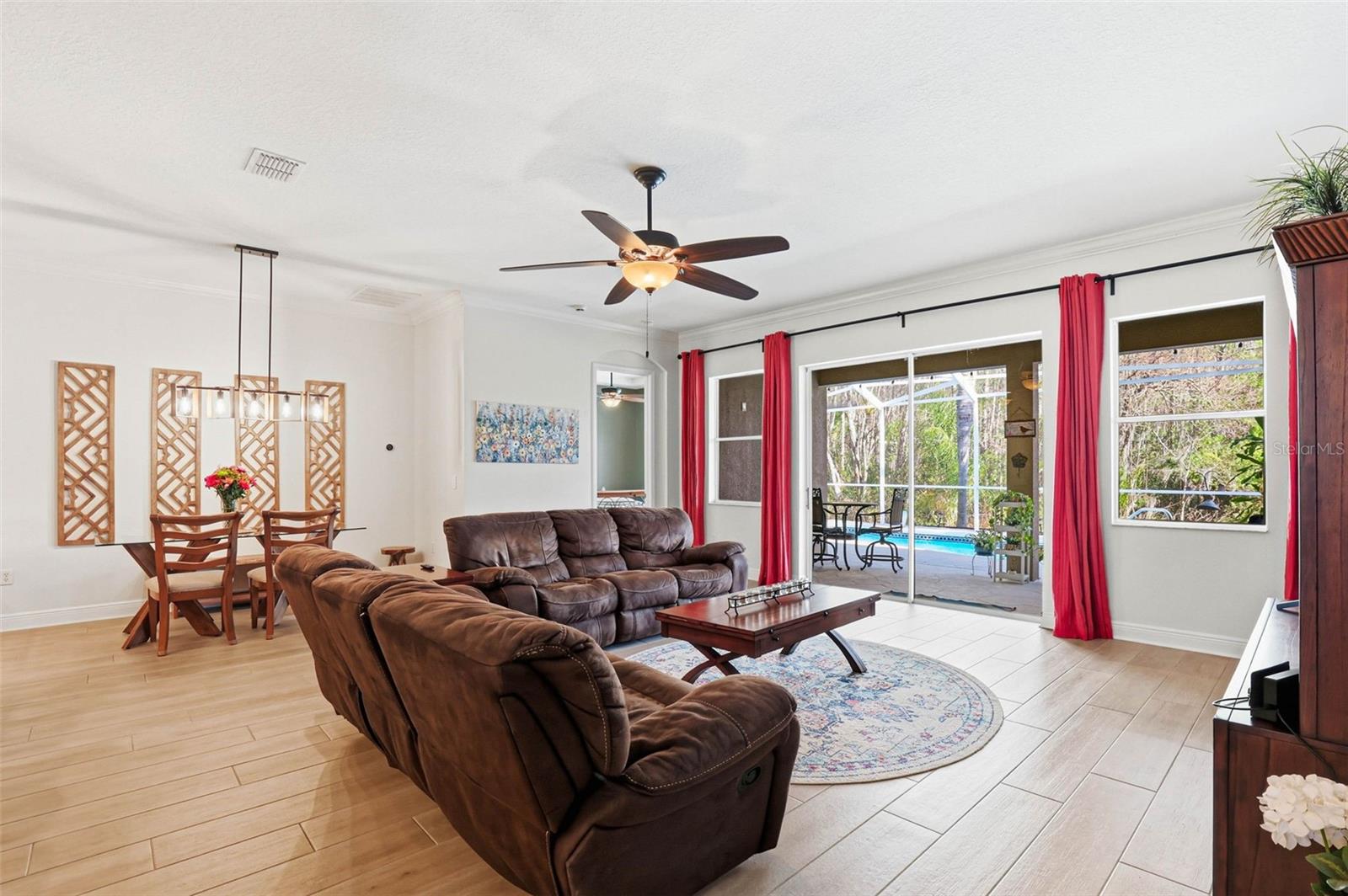 Image 28 of 99 For 3235 Grassglen Place