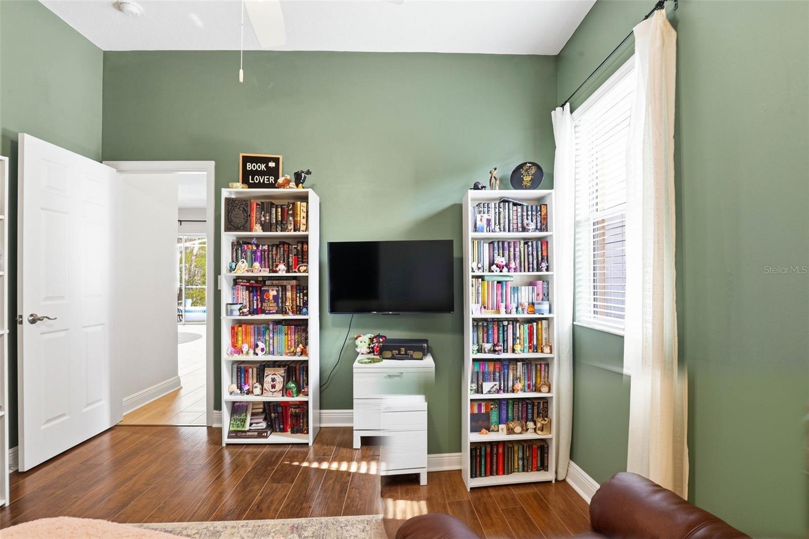 Image 46 of 99 For 3235 Grassglen Place