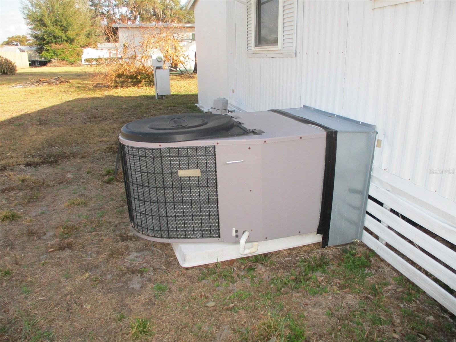 Image 32 of 37 For 4611 Orange Blossom Drive