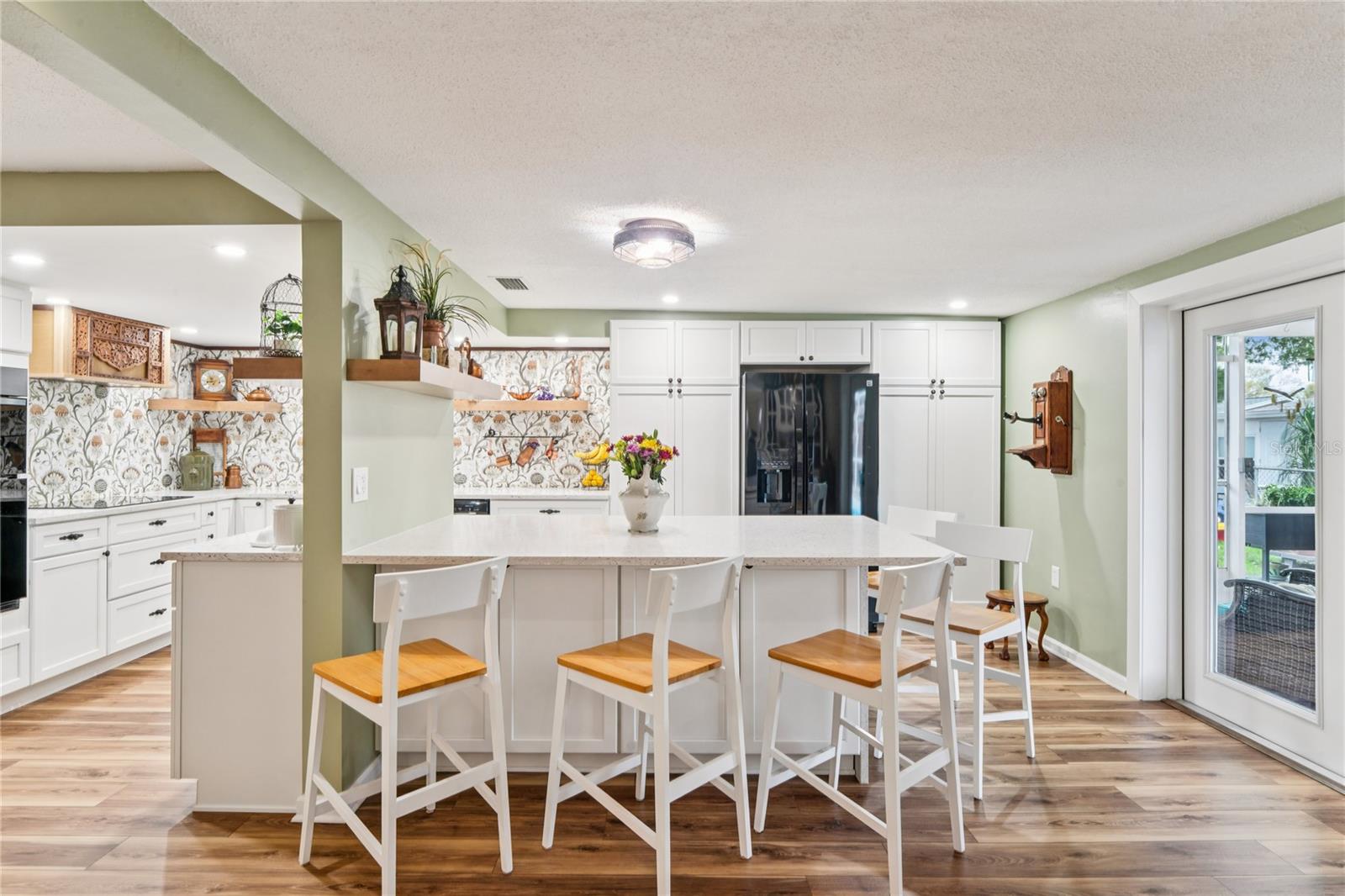 Image 12 of 52 For 6811 Altavista Street