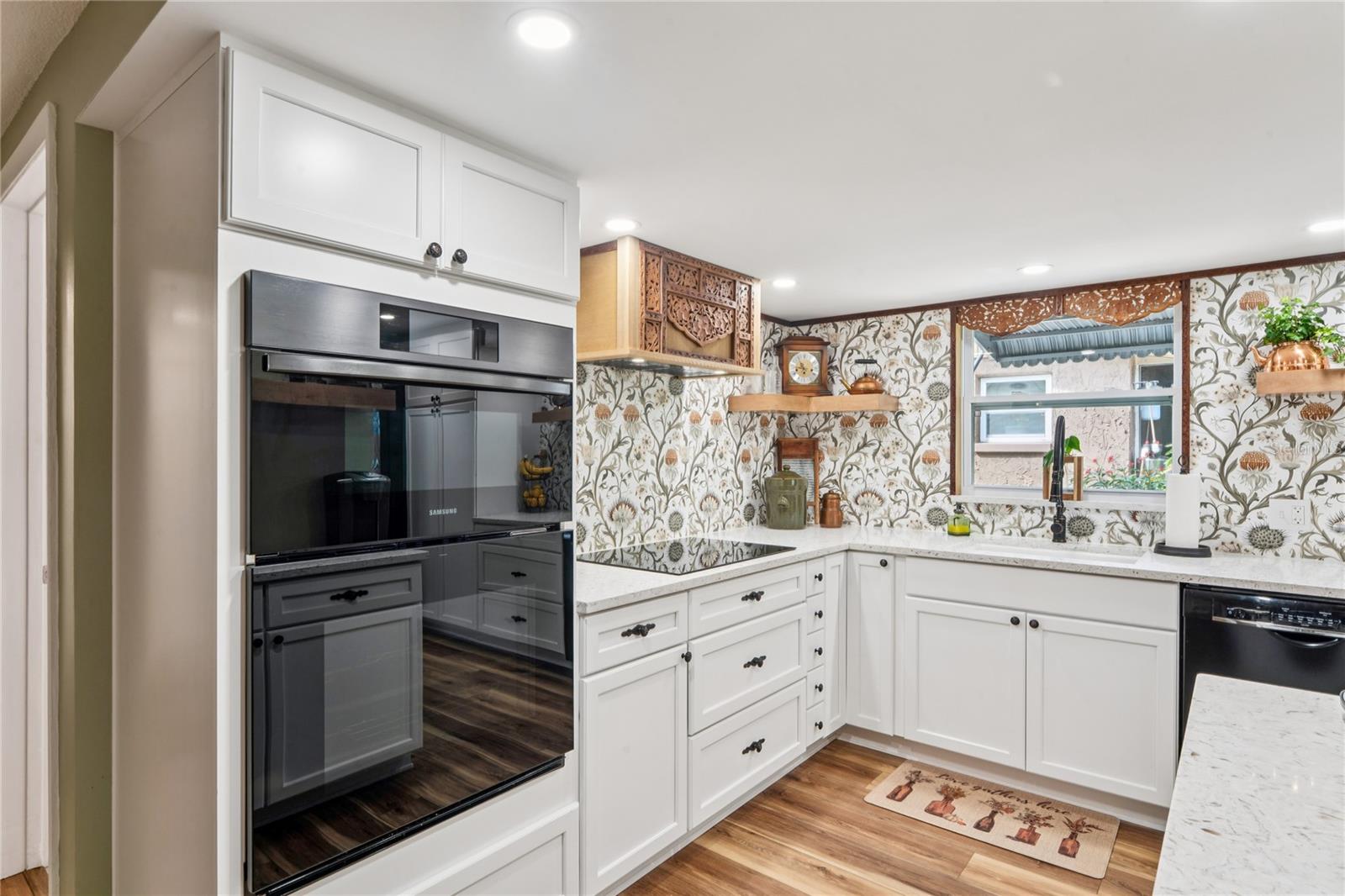 Image 18 of 52 For 6811 Altavista Street