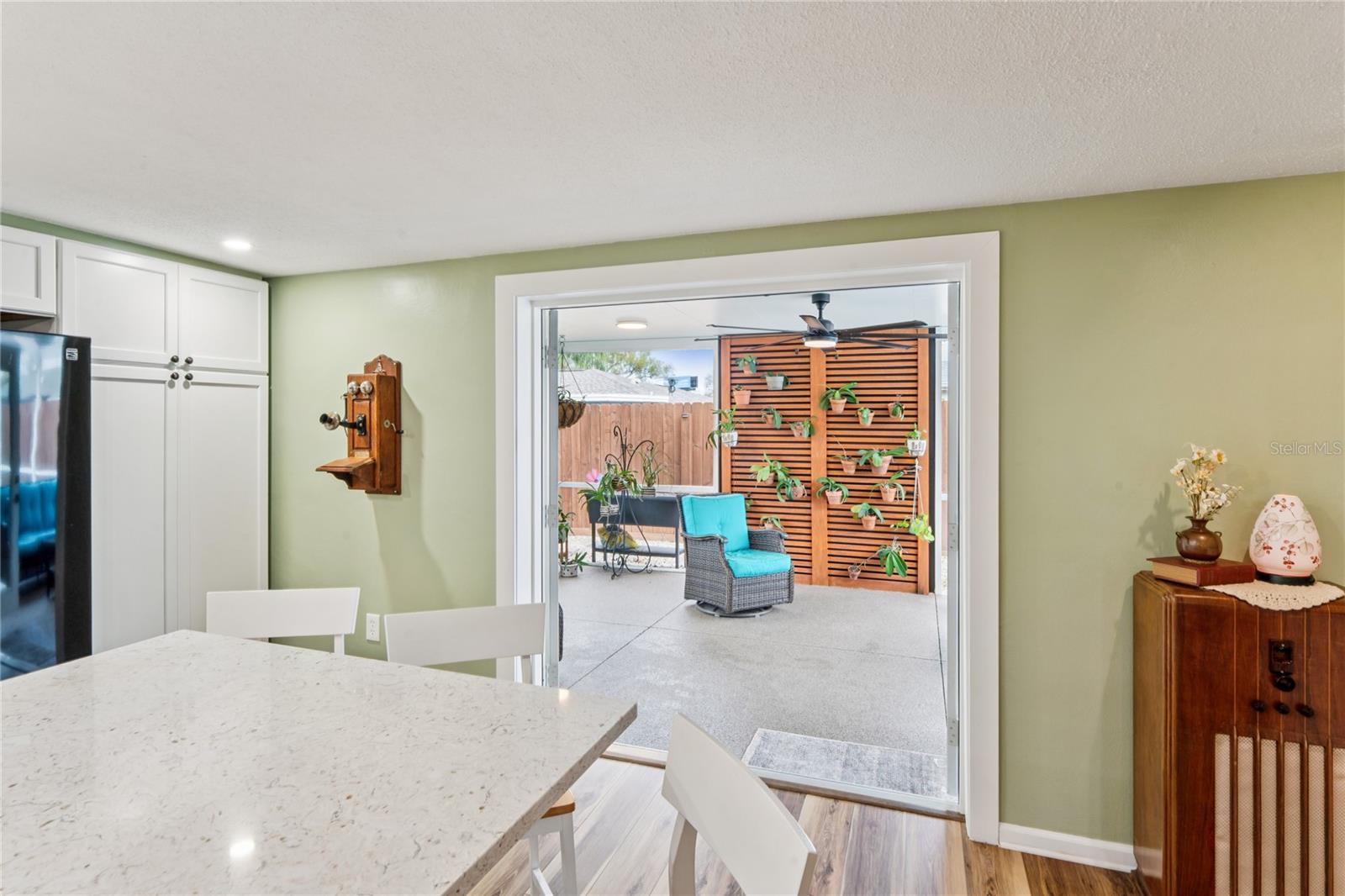 Image 22 of 52 For 6811 Altavista Street