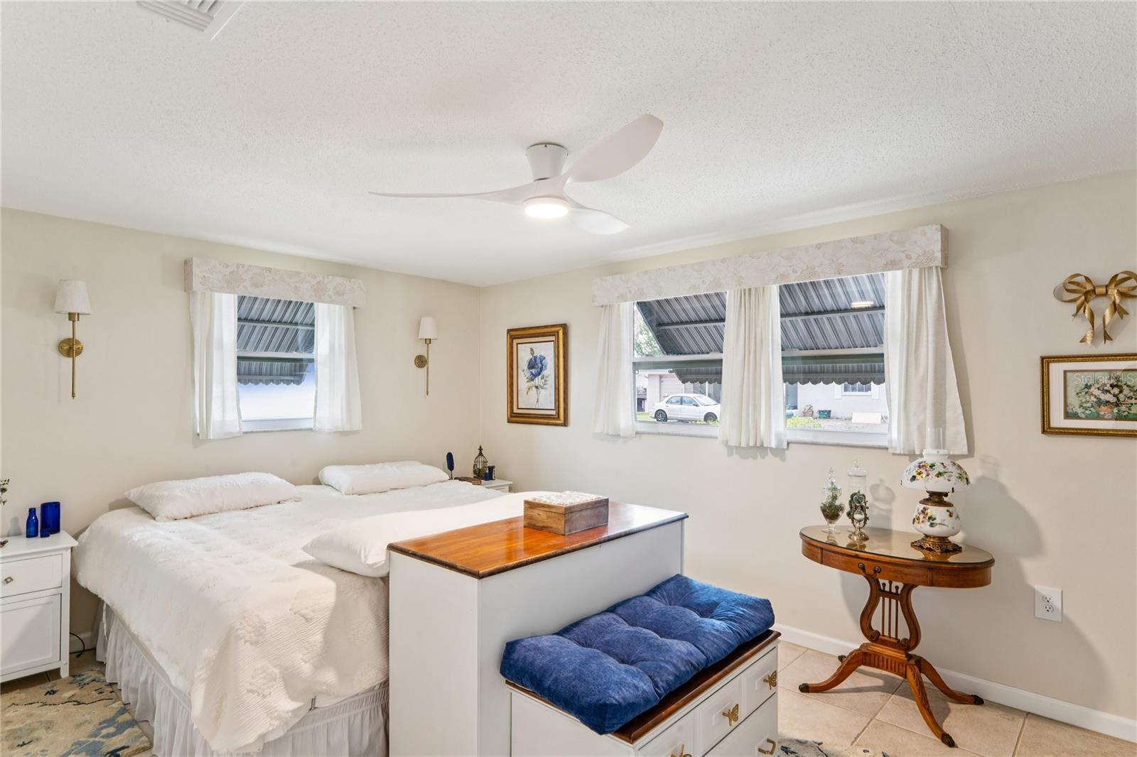 Image 23 of 52 For 6811 Altavista Street