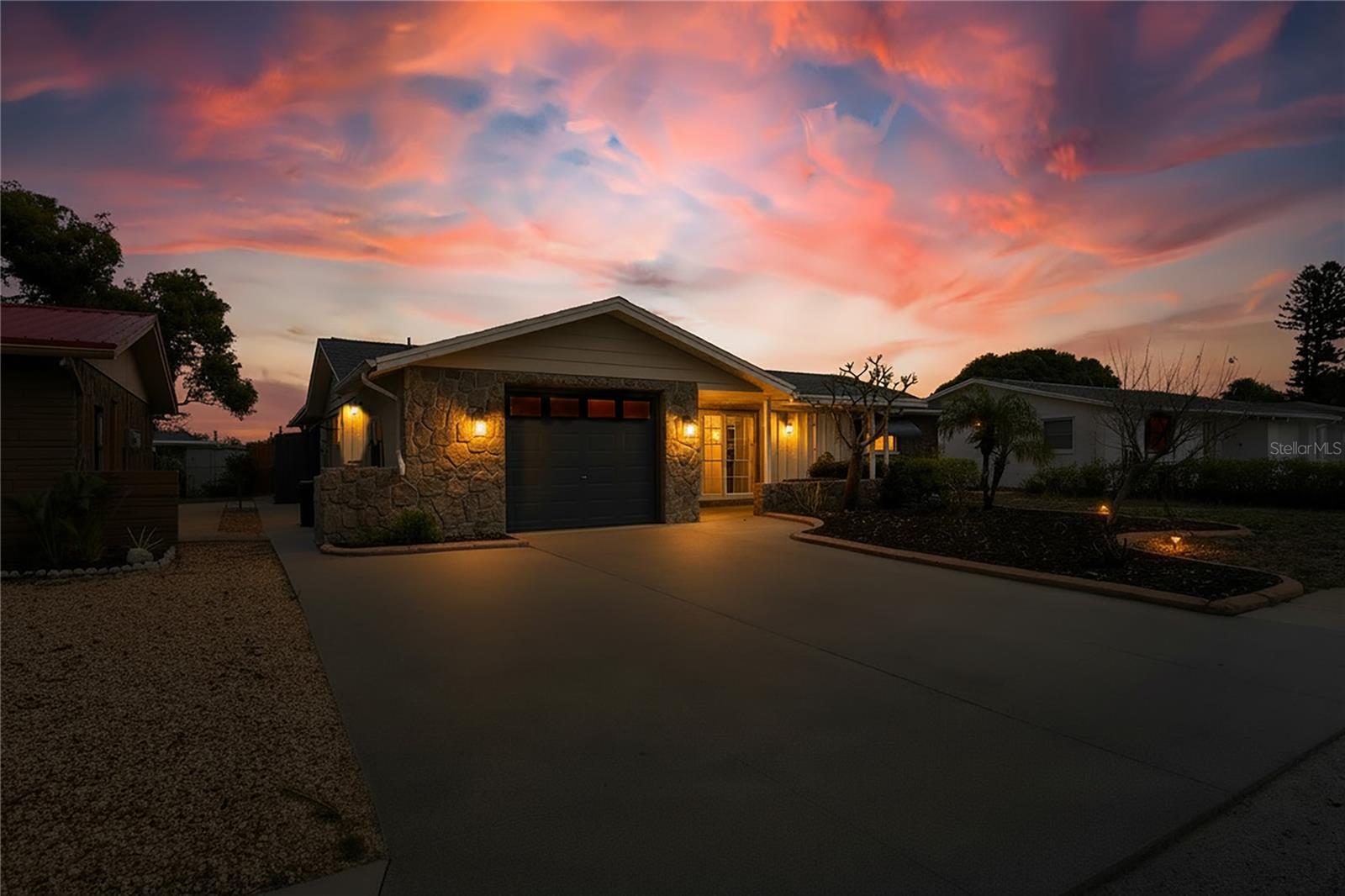 Image 3 of 52 For 6811 Altavista Street