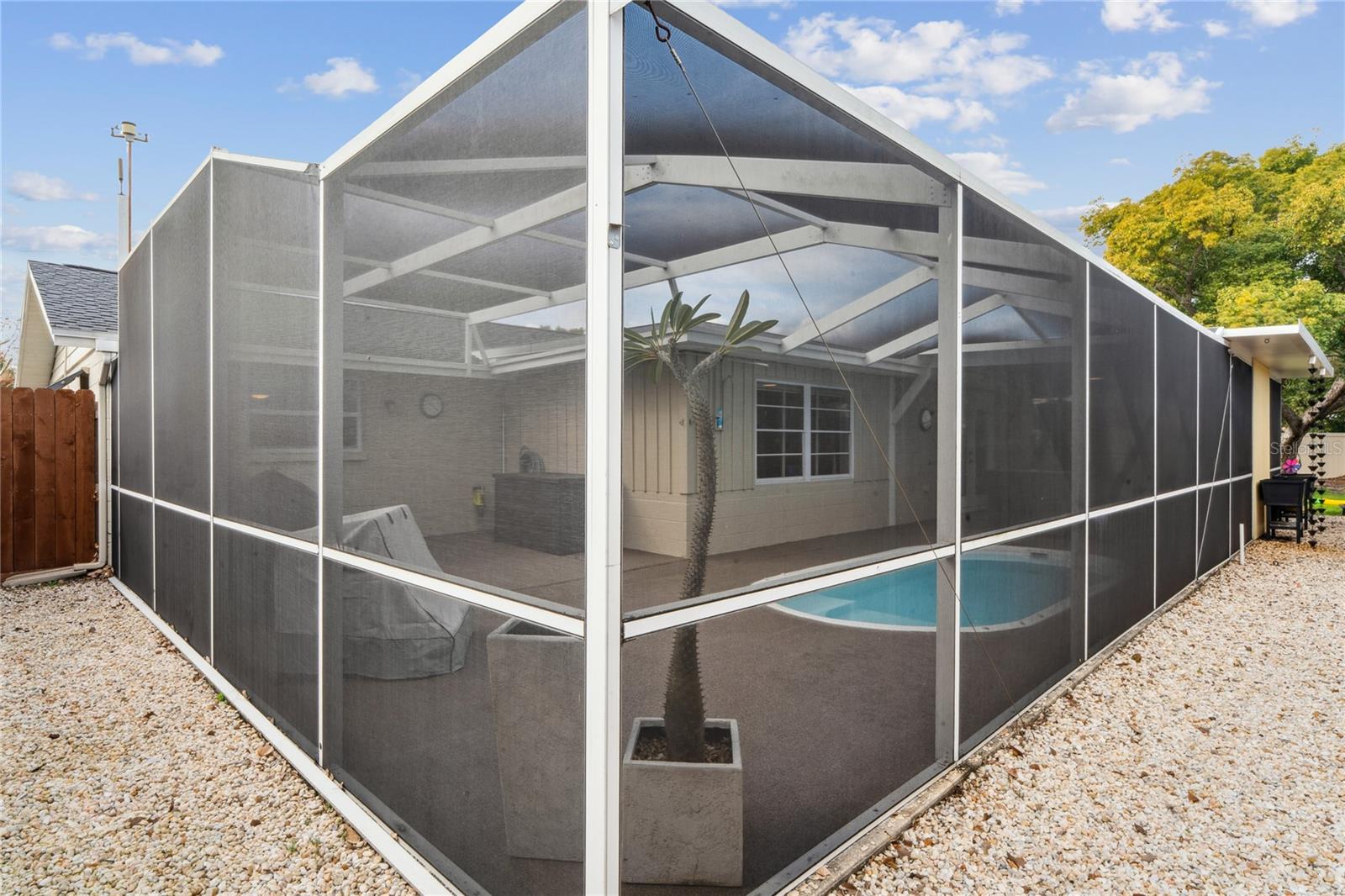 Image 44 of 52 For 6811 Altavista Street