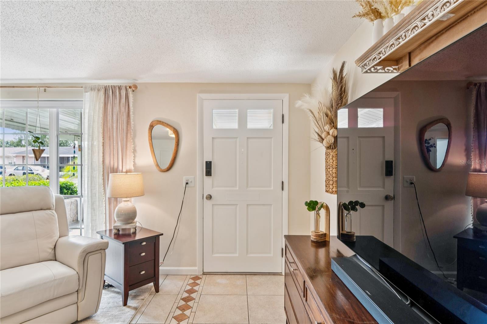 Image 5 of 52 For 6811 Altavista Street