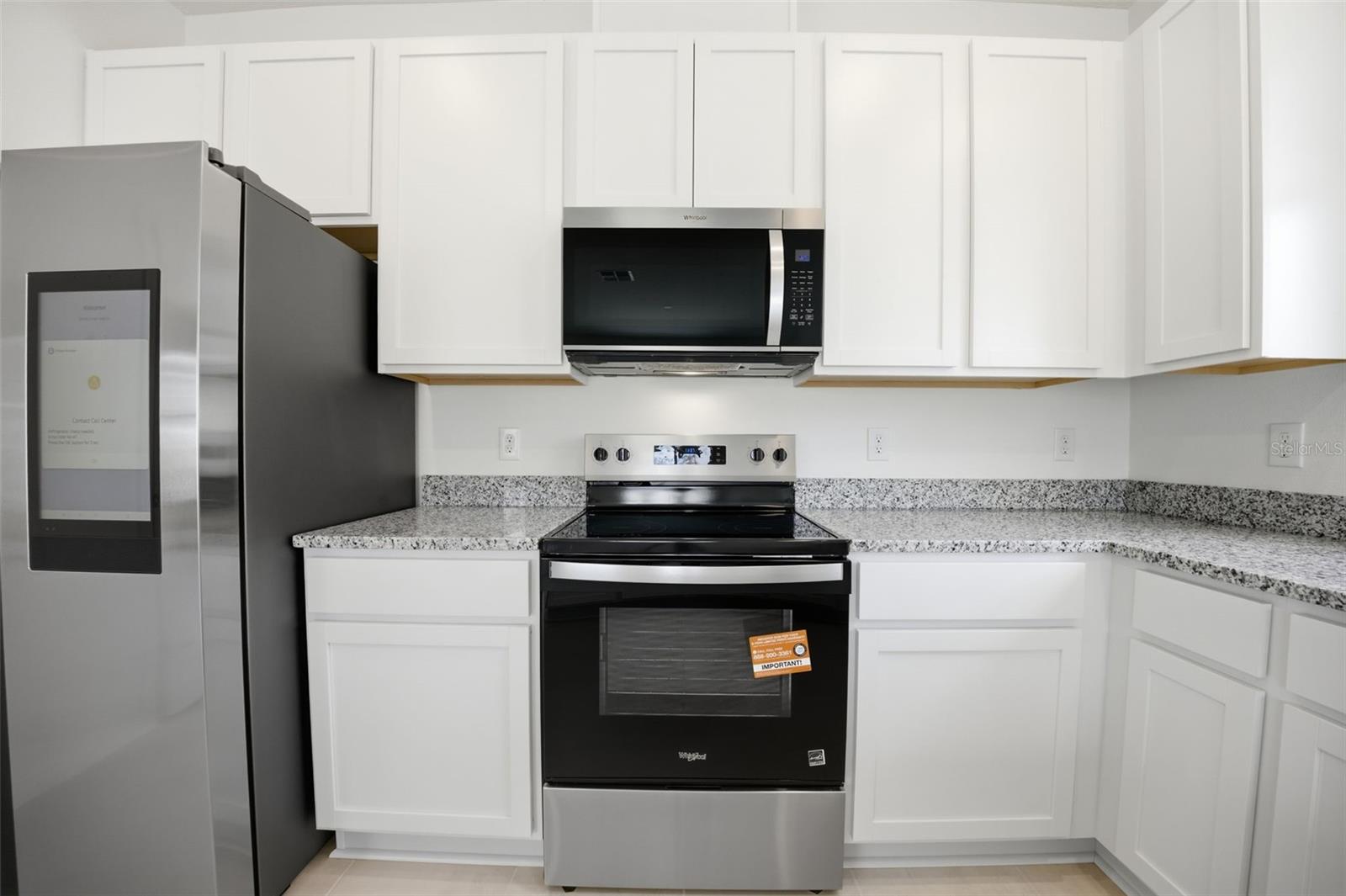 Image 13 of 59 For 37411 Roanoke River Way