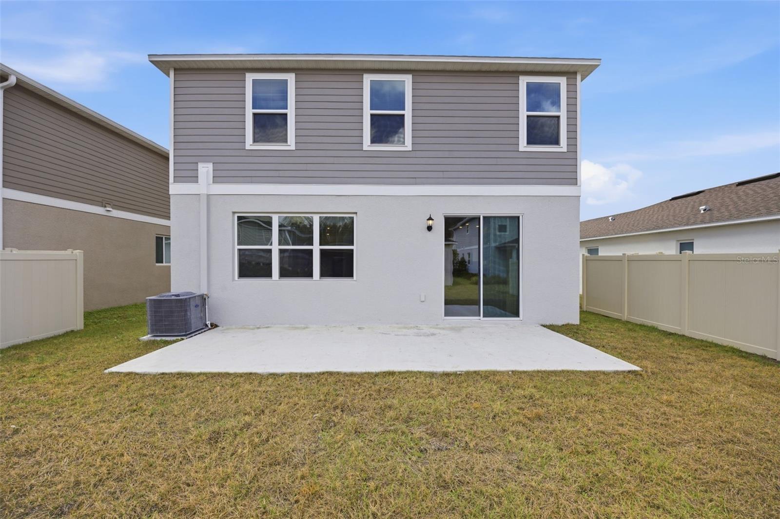 Image 41 of 59 For 37411 Roanoke River Way