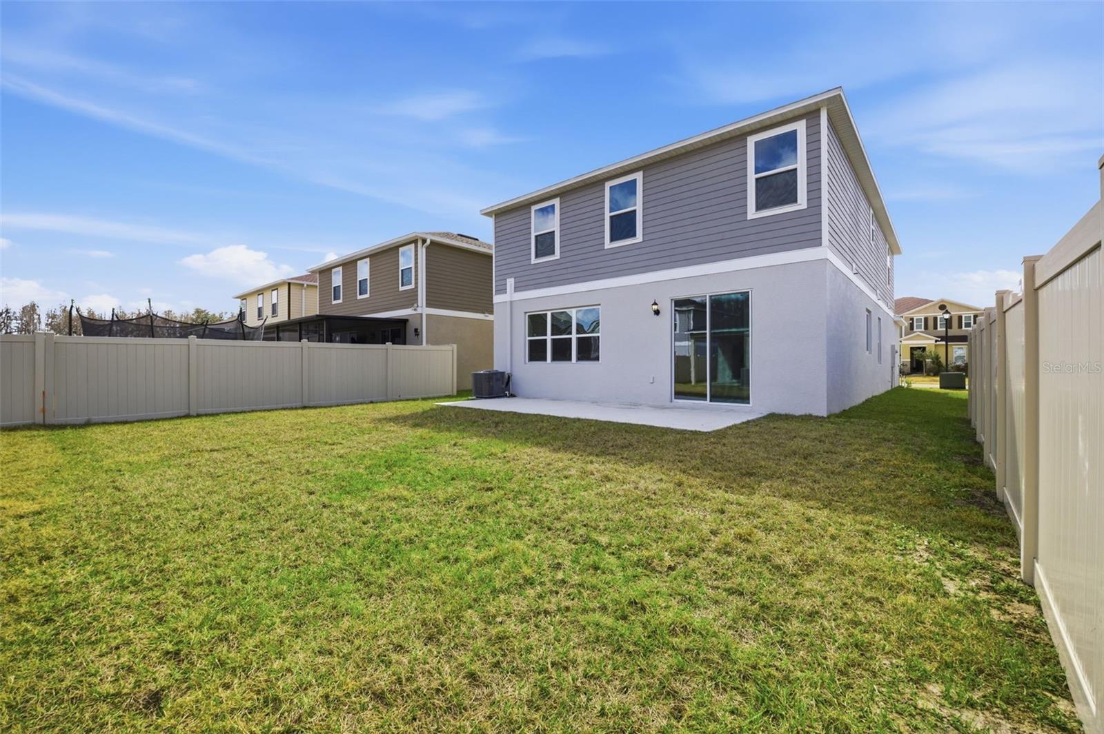 Image 43 of 59 For 37411 Roanoke River Way