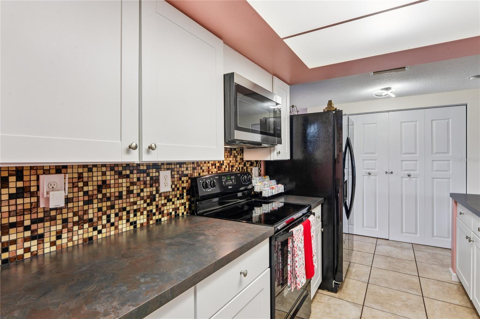 Image 10 of 37 For 6805 Altavista Street