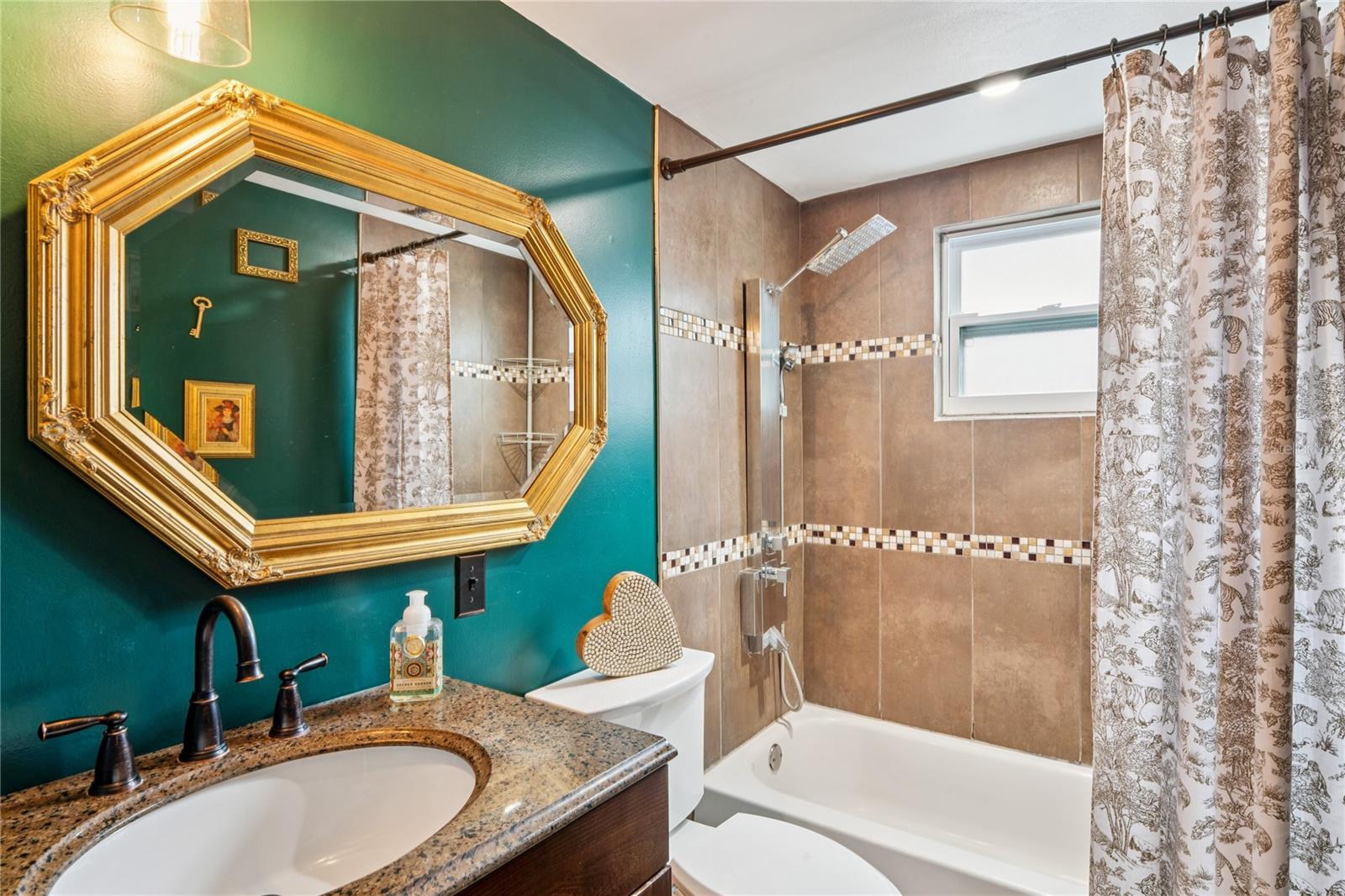 Image 18 of 37 For 6805 Altavista Street