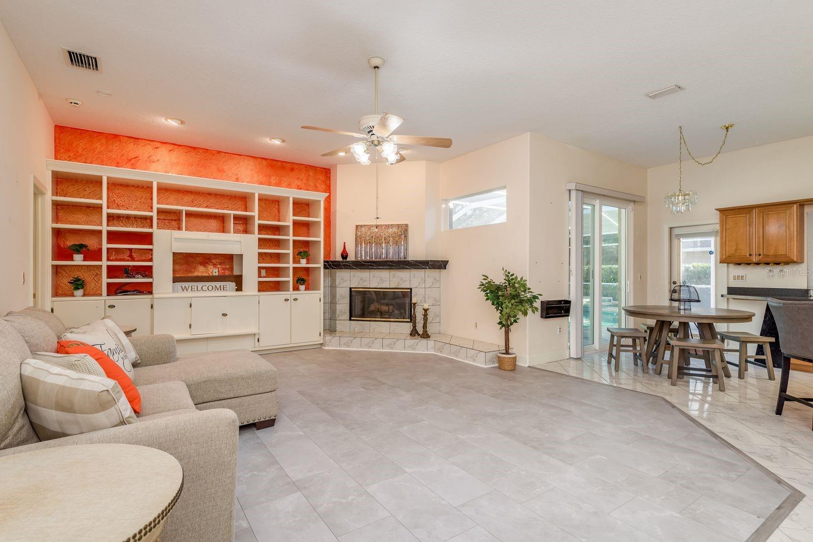 Image 13 of 48 For 771 Weathersfield Drive