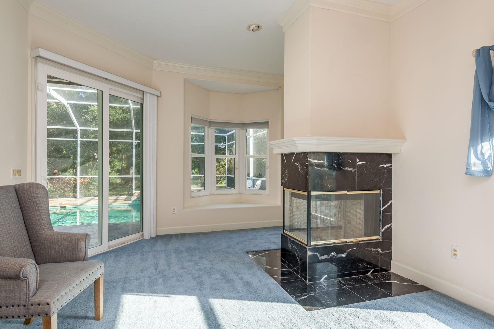 Image 20 of 48 For 771 Weathersfield Drive