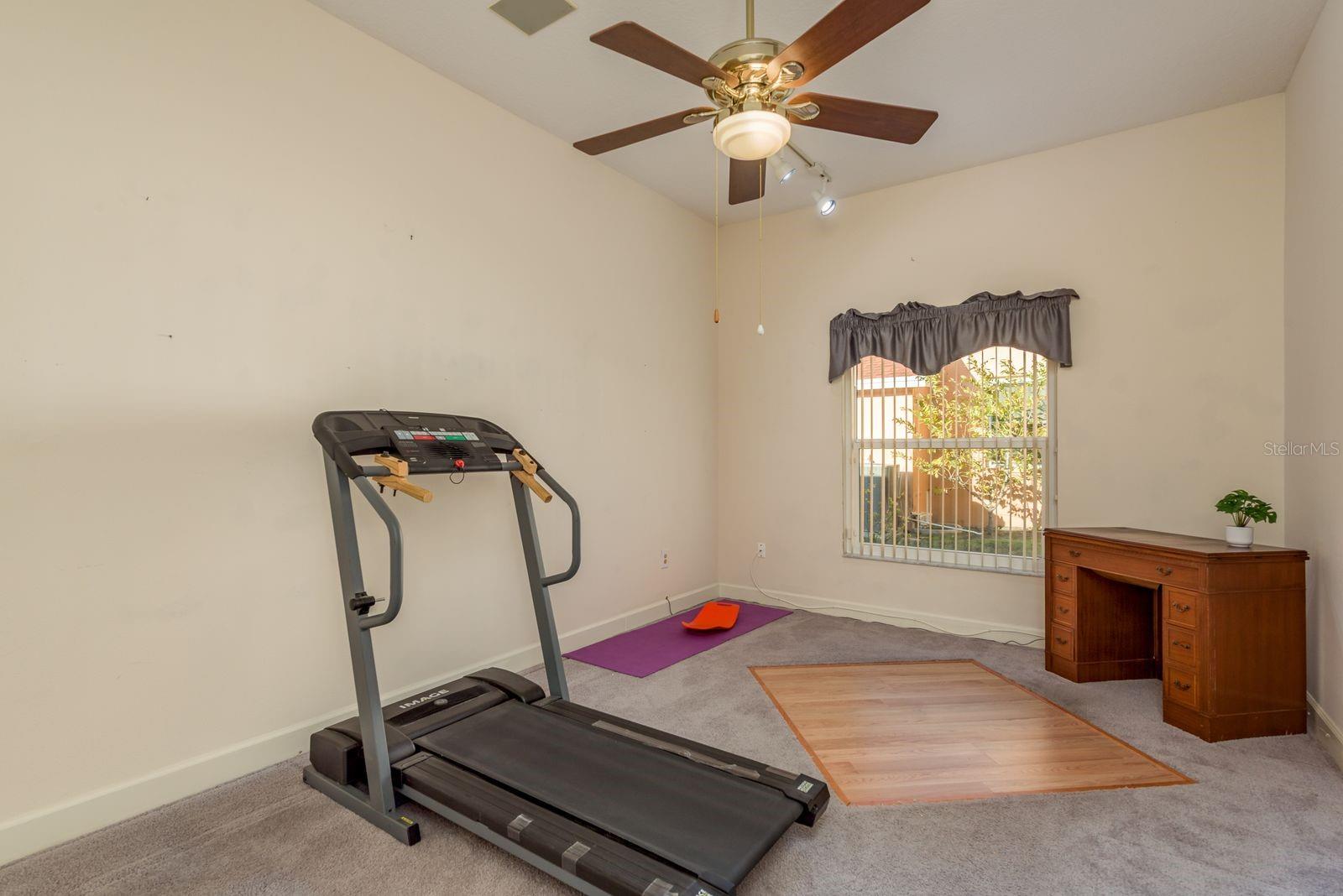 Image 25 of 48 For 771 Weathersfield Drive