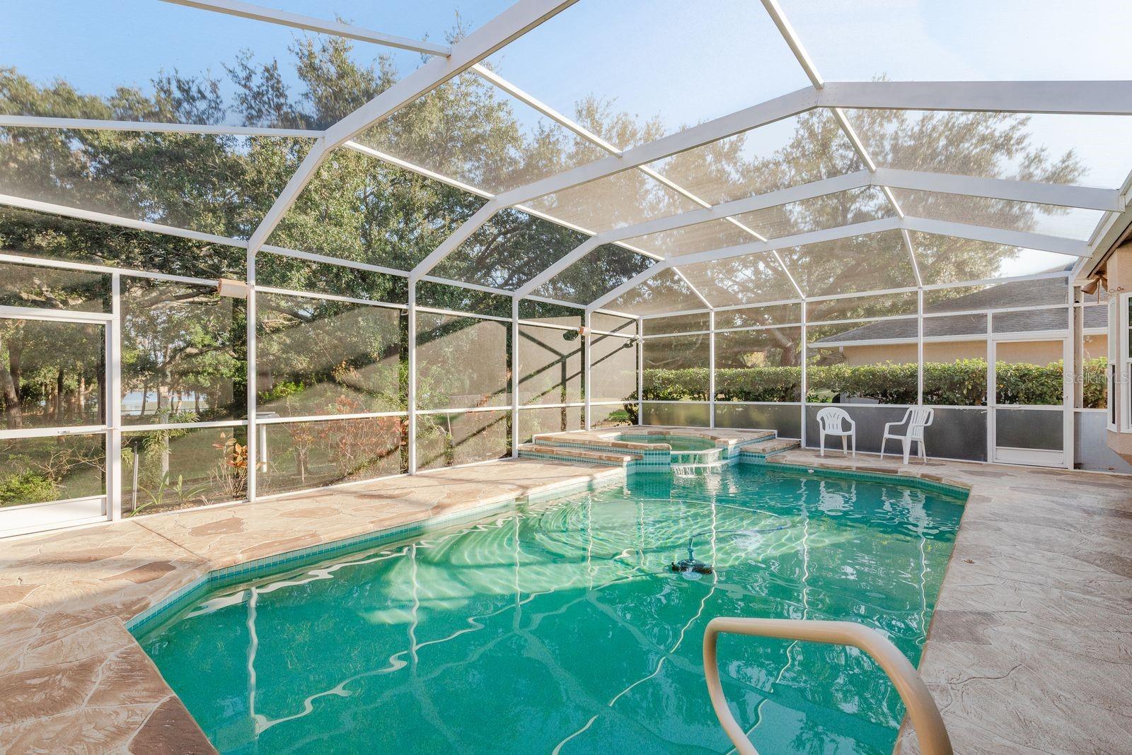 Image 37 of 48 For 771 Weathersfield Drive