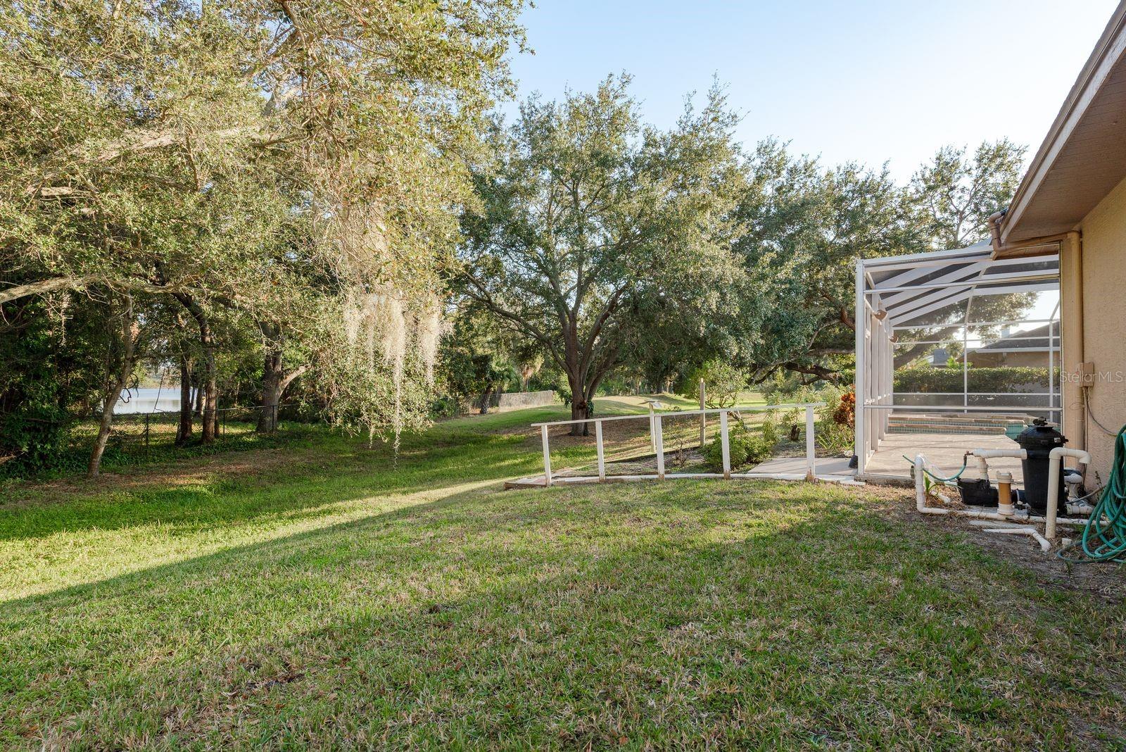 Image 39 of 48 For 771 Weathersfield Drive