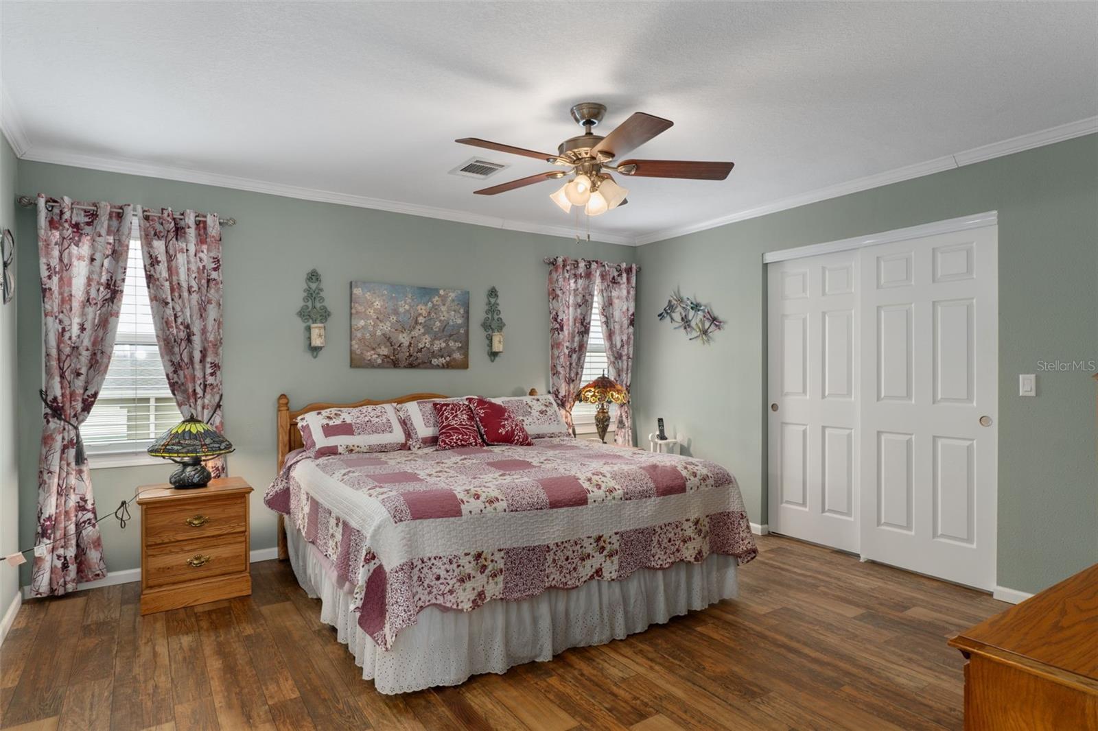 Image 17 of 38 For 37533 Gill Avenue