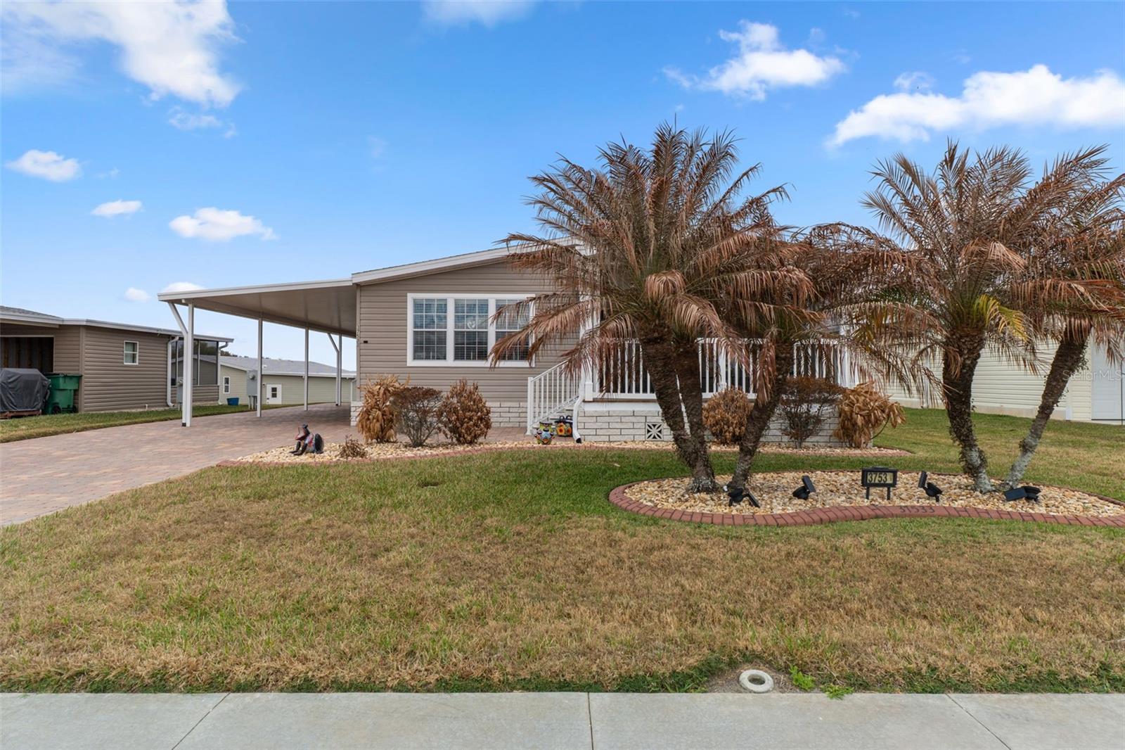 Image 3 of 38 For 37533 Gill Avenue