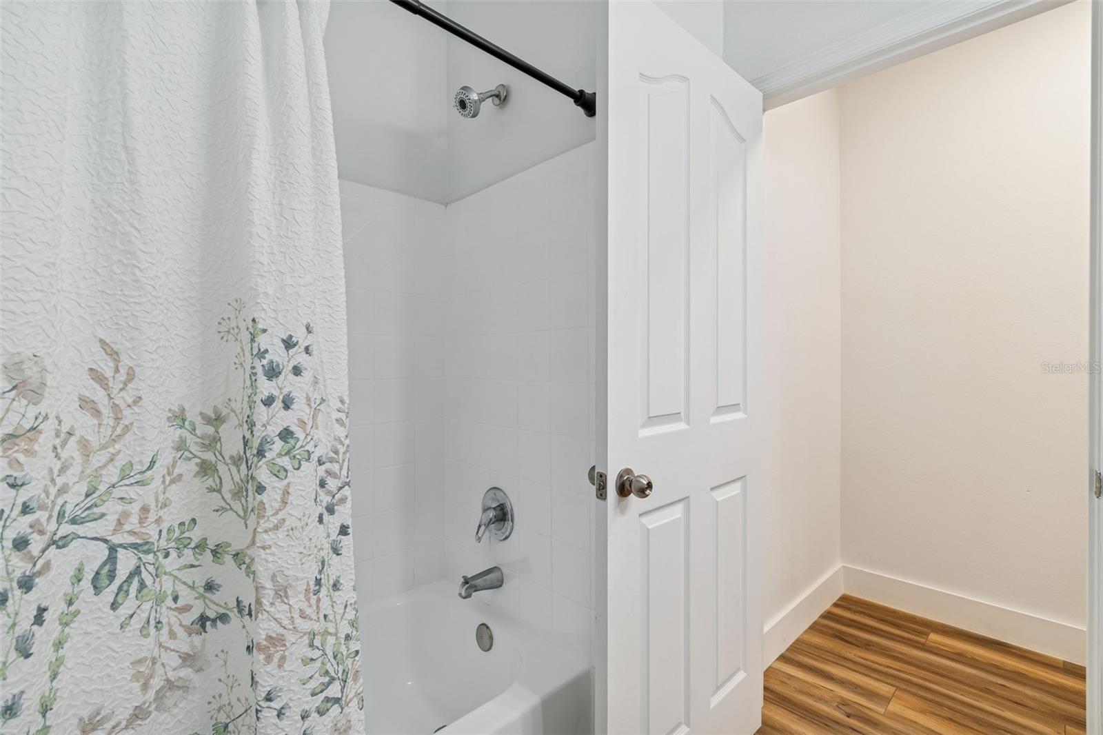 Image 24 of 36 For 4207 Dale Mabry Highway 9207