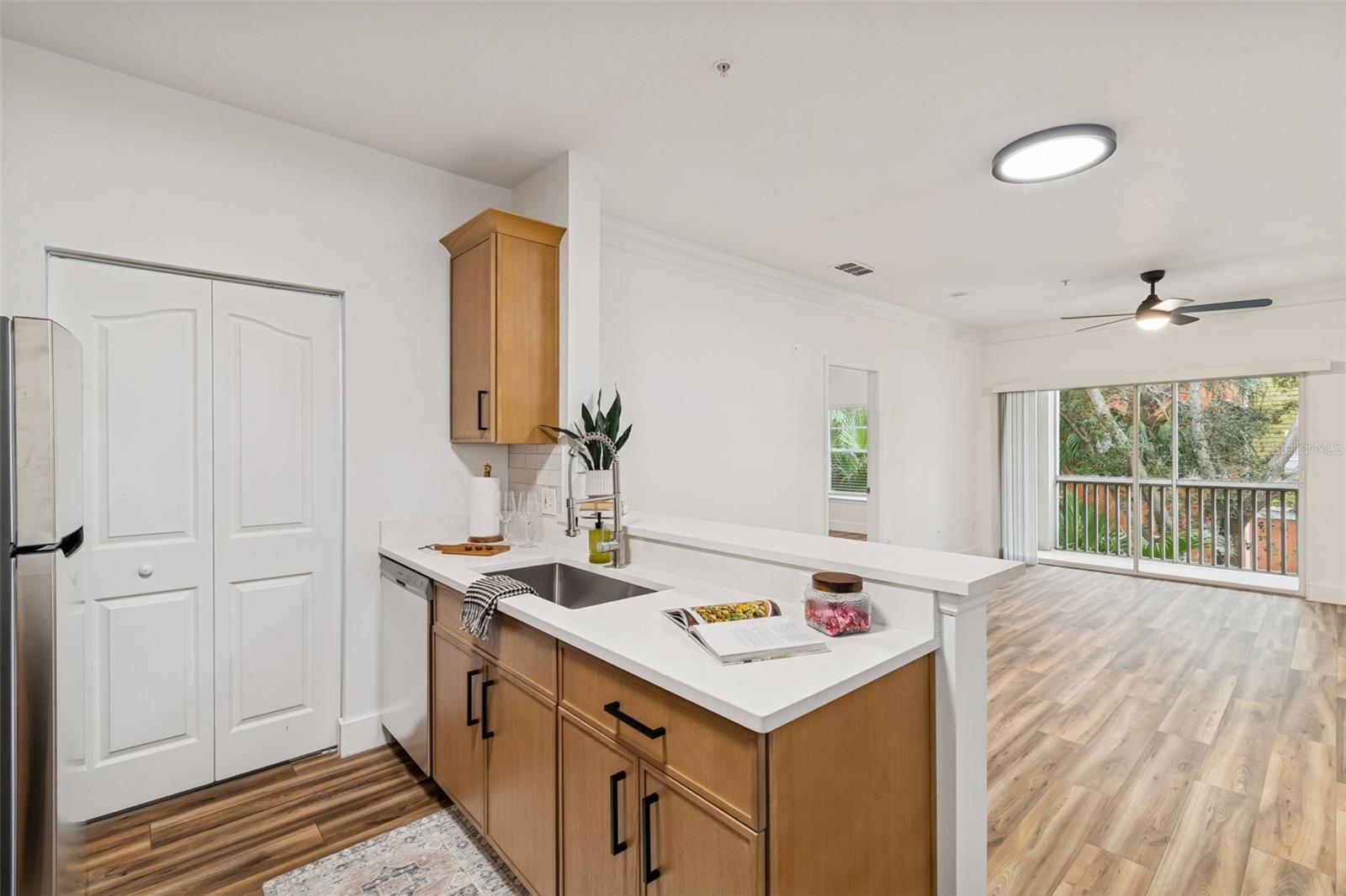 Image 8 of 36 For 4207 Dale Mabry Highway 9207