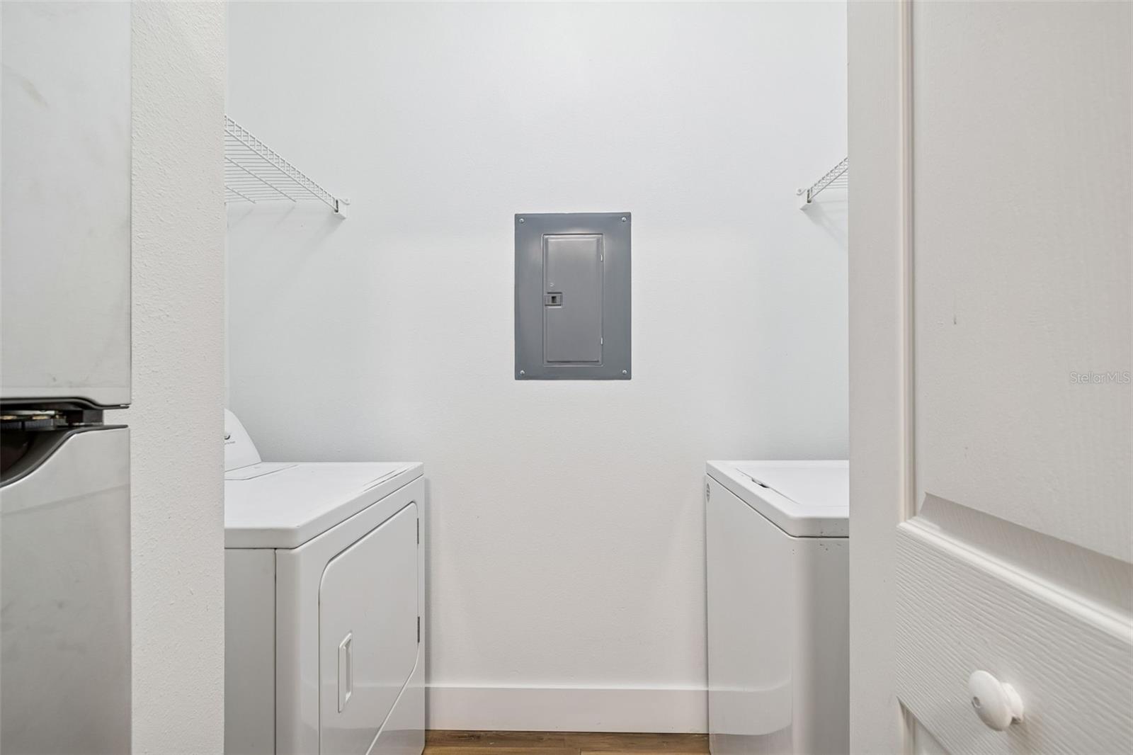 Image 9 of 36 For 4207 Dale Mabry Highway 9207