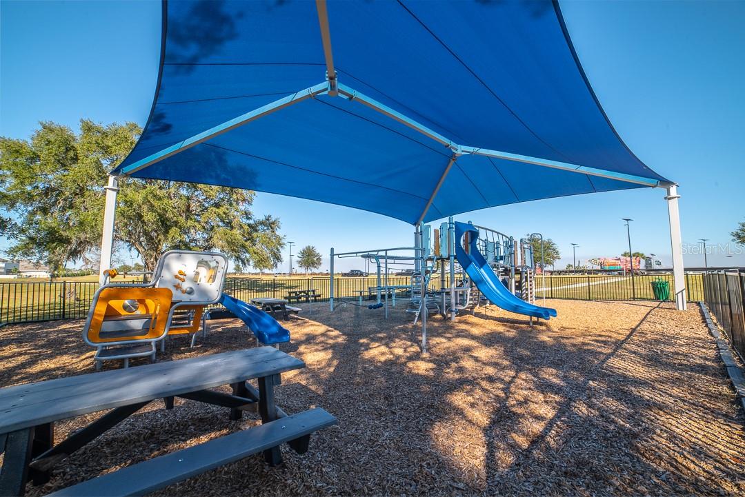 Image 30 of 37 For 10173 Honey Hammock Way