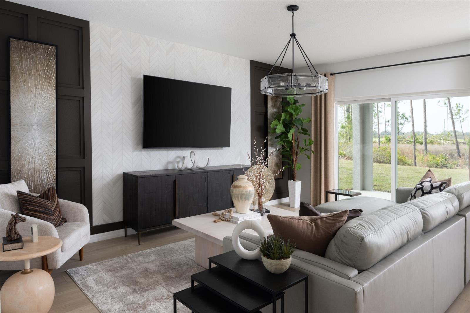 Image 15 of 24 For 36747 Thornhedge Drive